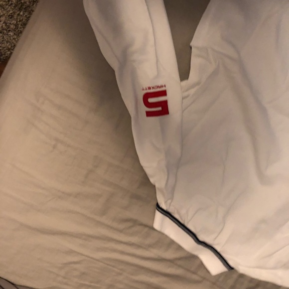 Aston Martin Racing Long Sleeve - Picture 4 of 5